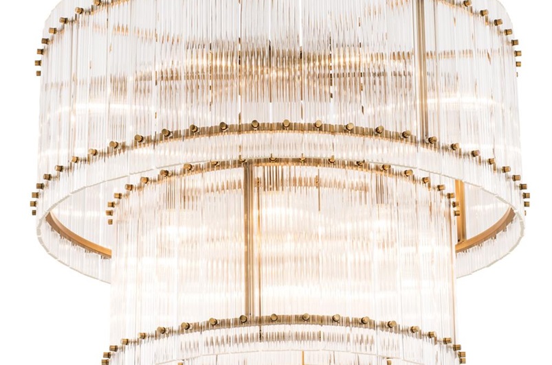 Chandelier L